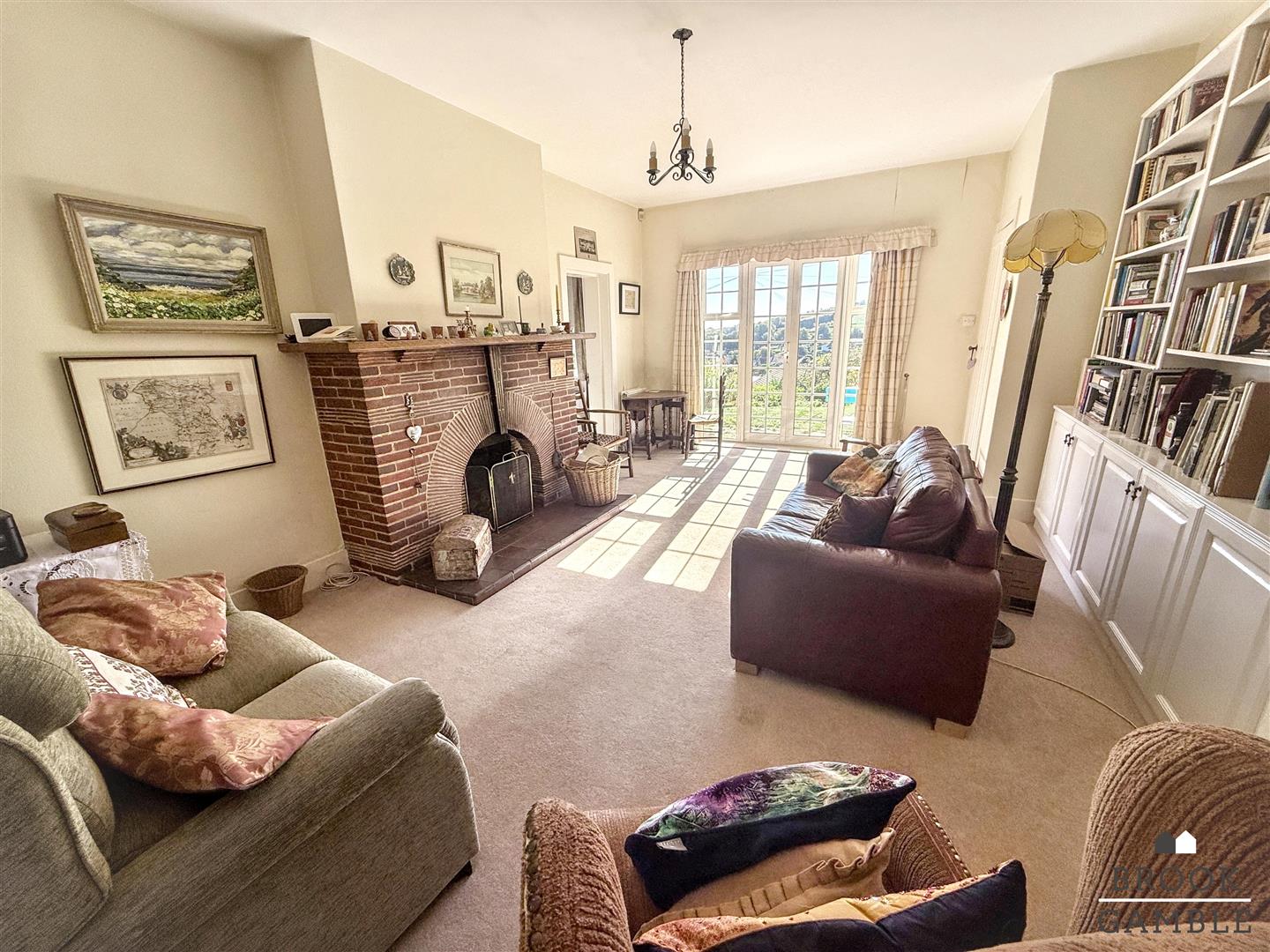 5 Bedroom House - Detached. Pashley Road in Eastbourne,  2
